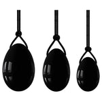 Ielādēt attēlu galerijas skatītājā, Akmens Obsidiāns / Yoni Ola Melnais Obsidiāns / Yoni Egg Black Obsidian with Hole 2x3cm / 2.5x4cm / 3x4.5cm