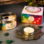 Load image into Gallery viewer, Svece ar dabīgiem akmeņiem Aromatherapy Gemstone Candle Seven Chakras Nag Champa 70gr