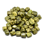 Ielādēt attēlu galerijas skatītājā, Akmens Vezuviāns / Vezuvianīts / Vesonīts / Idokrass / Vesonite / Vesuvianite / Idocrase