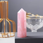 Ielādēt attēlu galerijas skatītājā, Akmens Rozā Kvarcs / Rose Quartz 6-12cm