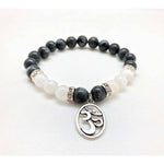 Load image into Gallery viewer, Rokassprādze MIX Labradorīts un Mēnessakmens / Labradorite & Moonstone with OM 8mm