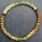 Ielādēt attēlu galerijas skatītājā, Rokassprādze Granāts / Zaļais granāts / Green Garnet High Quality 6mm