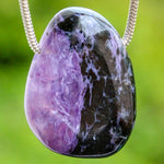 Load image into Gallery viewer, Kulons Čaroīts / Charoite