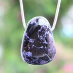 Load image into Gallery viewer, Kulons Čaroīts / Charoite