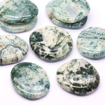Ielādēt attēlu galerijas skatītājā, Akmens Ahāts / Koku Ahāts / Tree Agate Chakra Stone 35-45mm