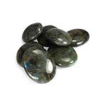 Ielādēt attēlu galerijas skatītājā, Akmens Labradorīts Madagaskara / Labradorite Palmstone