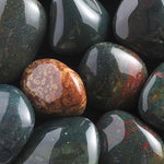 Ielādēt attēlu galerijas skatītājā, Akmens Heliotrops Asinsakmens / Heliotrope Bloodstone Hand Stone