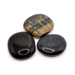 Ielādēt attēlu galerijas skatītājā, Akmens Vanagacs / Zilā Tīģeracs / Blue Tiger Eye Chakra Stone 35-45mm