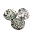 Ielādēt attēlu galerijas skatītājā, Akmens Ahāts / Koku Ahāts / Tree Agate Chakra Stone 35-45mm