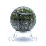 Ielādēt attēlu galerijas skatītājā, Akmens Serpentīns / Green Serpentine Sphere 5cm