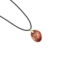 Ielādēt attēlu galerijas skatītājā, Kulons Ahāts / Sarkanais Ahāts / Red Agate 1.5cm - 3cm