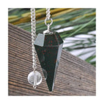 Ielādēt attēlu galerijas skatītājā, Svārsts Heliotrops / Asinsakmens Brazīlija / Heliotrope / Bloodstone Conical Pendulum