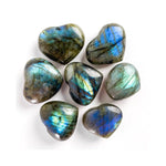 Ielādēt attēlu galerijas skatītājā, Akmens Labradorīts Madagaskara / Labradorite Heart 30-35mm
