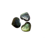 Ielādēt attēlu galerijas skatītājā, Akmens Labradorīts Madagaskara / Labradorite Heart 30-35mm