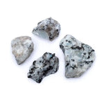 Ielādēt attēlu galerijas skatītājā, Neapstrādāts Akmens Mēnessakmens Indija / Moonstone