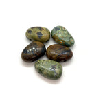 Load image into Gallery viewer, Kulons Riolīts vai Lietusmežu Jašma / Rhyolite