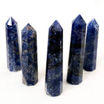 Ielādēt attēlu galerijas skatītājā, Akmens Sodalīts / Sodalite 6-12cm