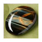 Ielādēt attēlu galerijas skatītājā, Akmens Vanagacs / Zilā Tīģeracs / Blue Tiger Eye Chakra Stone 35-45mm