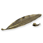 Ielādēt attēlu galerijas skatītājā, Metāla turētājs smaržkociņiem Leaf with Bronze Color Snail 25cm
