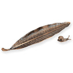 Ielādēt attēlu galerijas skatītājā, Metāla turētājs smaržkociņiem Leaf with Copper Color Snail 25cm
