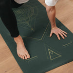 Ielādēt attēlu galerijas skatītājā, Leela Collection &quot;YANTRALIGN&quot; Yoga Mat / Jogas Paklājiņš LEELA COLLECTION 183x60cm / 4.5mm
