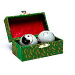 Load image into Gallery viewer, Ķīniešu Veselības Bumbiņas Yin Yang - White / Green Marbled Ø3.5cm
