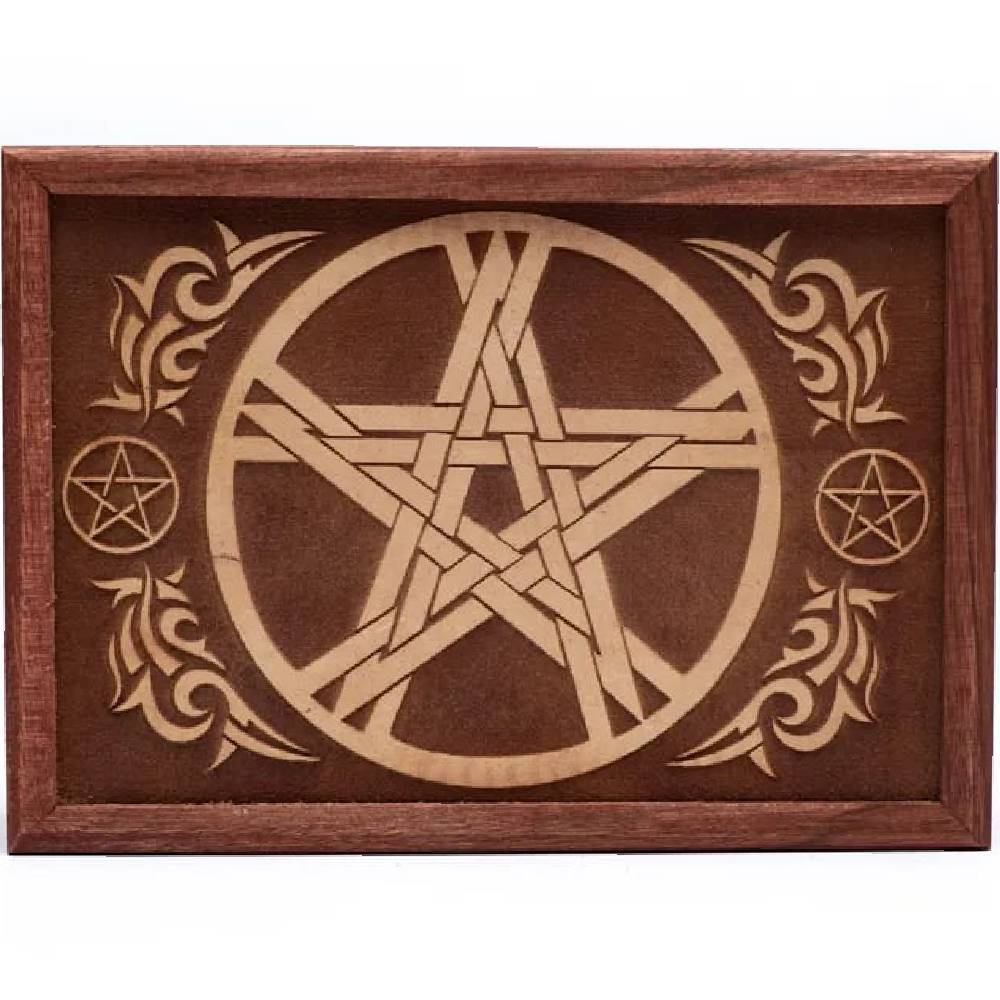 Tarot box pentacle engraved 17.5x13x6.5cm