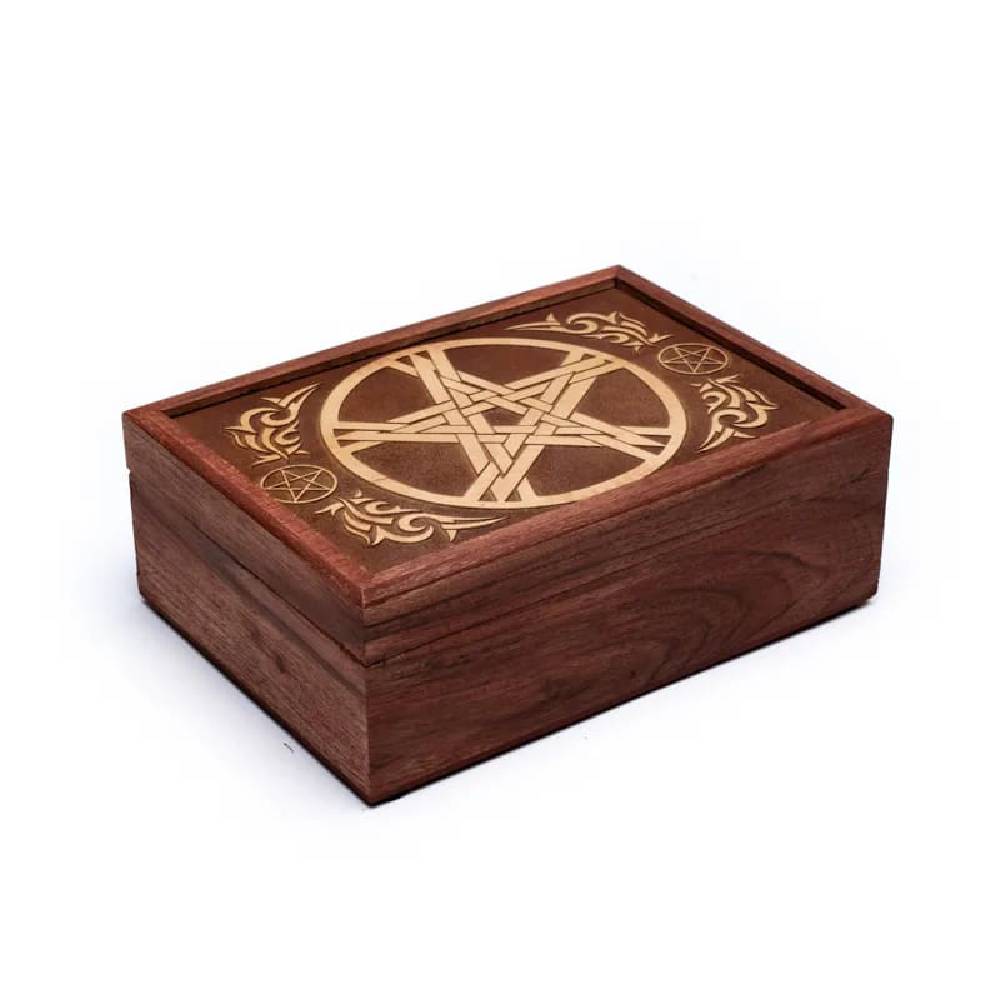 Tarot box pentacle engraved 17.5x13x6.5cm
