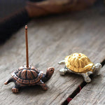 Ielādēt attēlu galerijas skatītājā, Metāla vīraka turētājs japāņu vīraka kociņiem Turtle Metal Incense Burner 4cm
