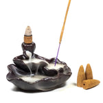 Ielādēt attēlu galerijas skatītājā, Turētājs konusiem ar krītošu dūmu efektu Lotus 11x8x6cm
