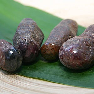 Akmens Safīrs / Sapphire