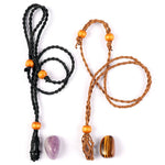 Ielādēt attēlu galerijas skatītājā, Pītais un regulējamais kulons akmeņiem
