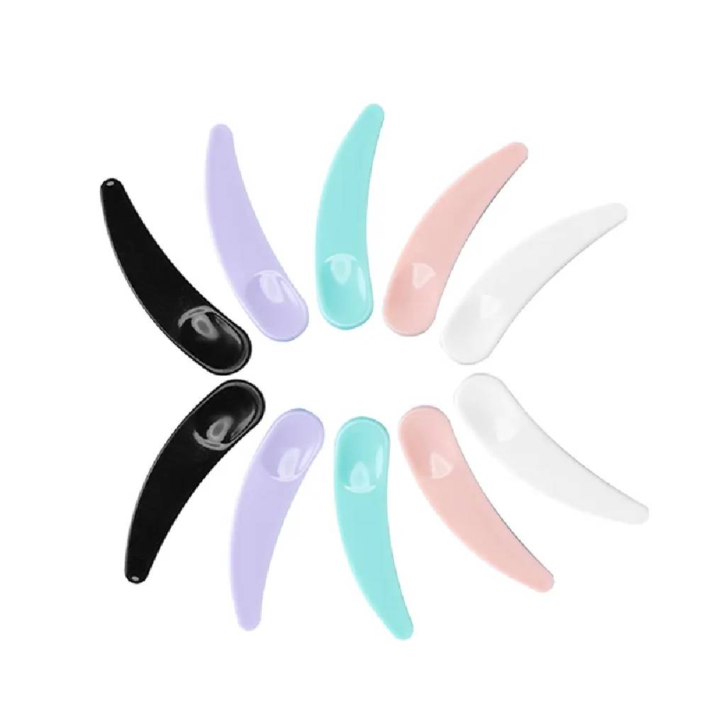 Plastmasas lāpstiņa kosmetikai 5.5cm