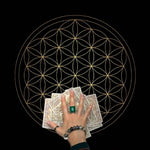 Load image into Gallery viewer, Galdauts Dzīvības Zieds / Tarot &amp; Rune Altar Cloth Flower of Life Gold 50x50cm
