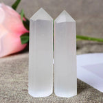 Ielādēt attēlu galerijas skatītājā, Akmens Selenīts / Selenite Obelisk 6-12cm
