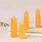 Ielādēt attēlu galerijas skatītājā, Akmens Aventurīns / Oranžais Aventurīns / Orange Aventurine 6-12cm
