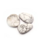 Load image into Gallery viewer, Akmens Magnezīts / Magnesite Chakra Stone 40-45mm
