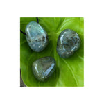 Load image into Gallery viewer, Gemstone pendant Labradorite 20-25mm
