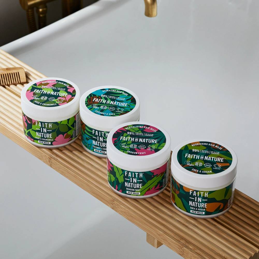 Uzmundrinoša Matu Maska ar Pitaiju / Visiem Matu Tipiem 300ml