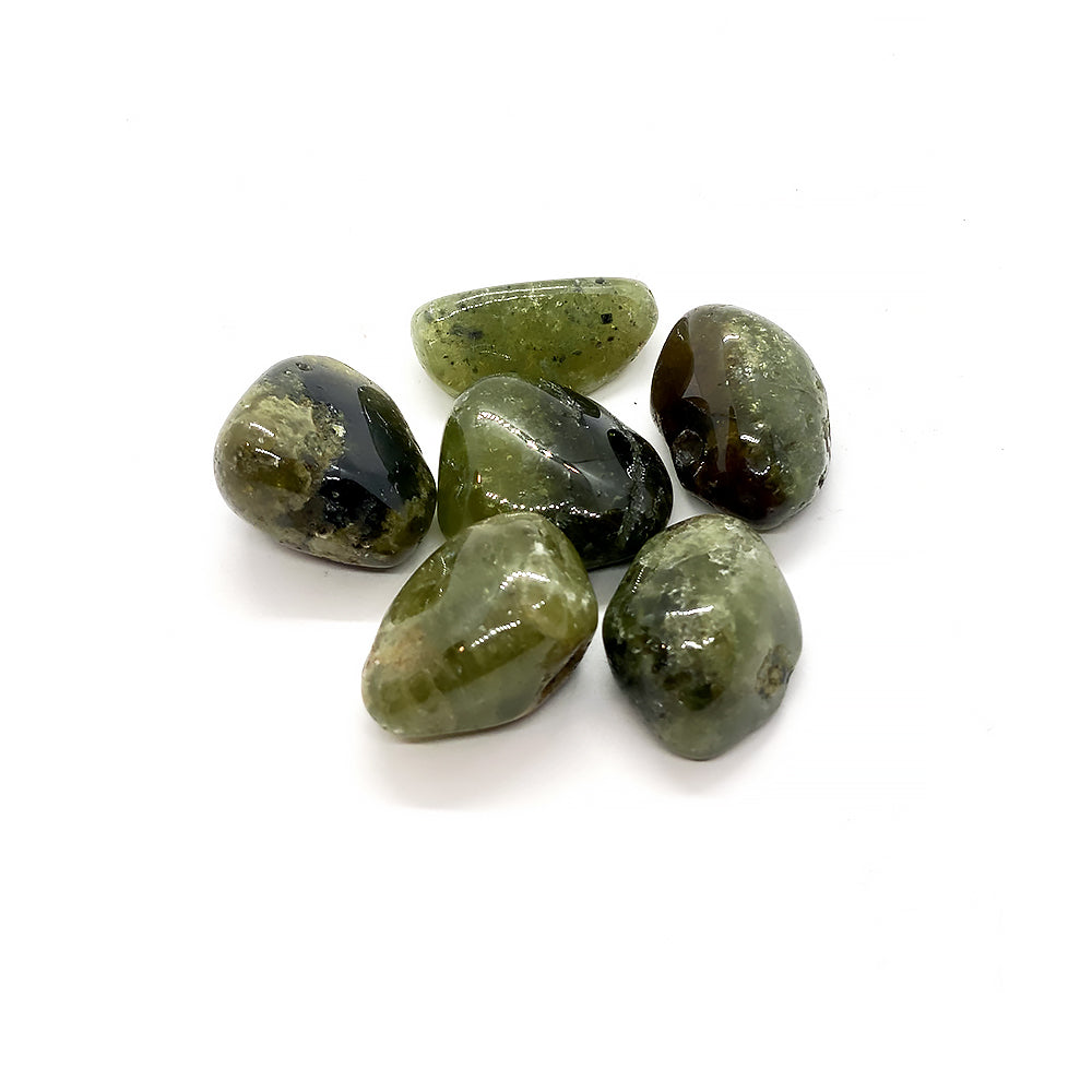Akmens Granāts / Zaļais Granāts Mali / Green Garnet