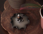 Ielādēt attēlu galerijas skatītājā, Turētājs konusiem ar krītošu dūmu efektu Lotus Pool
