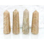 Ielādēt attēlu galerijas skatītājā, Akmens Mēnessakmens / Moonstone 6-12cm
